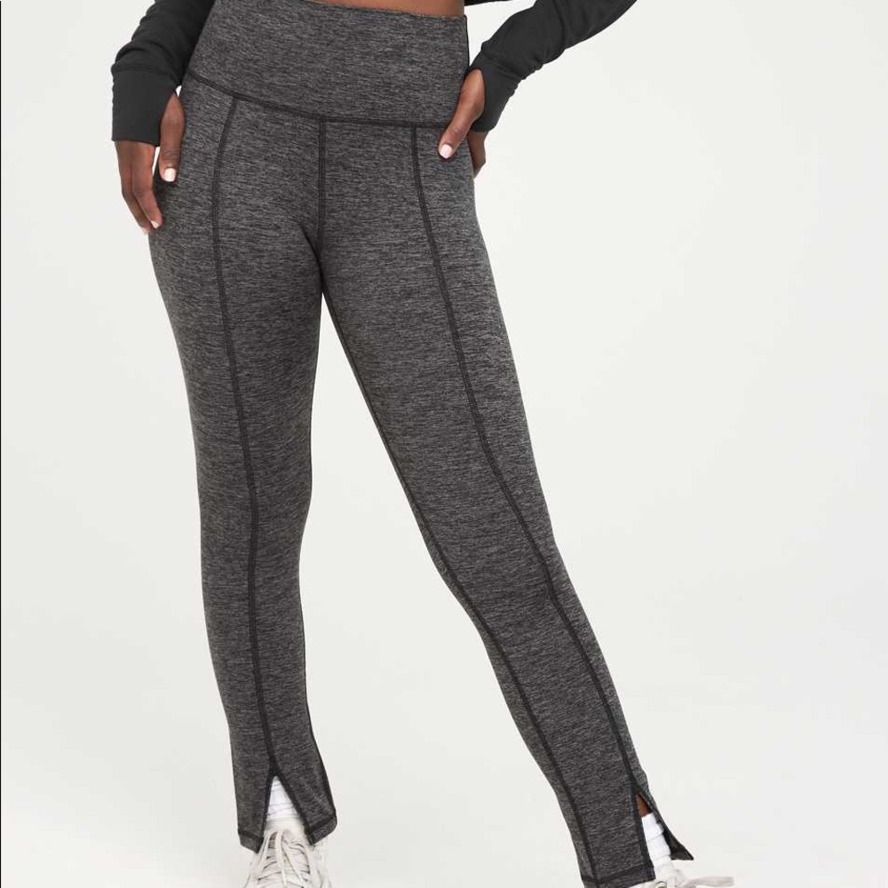 AERIE OFFLINE THE HUGGER HI-RISE FLARE SLIT LEGGING